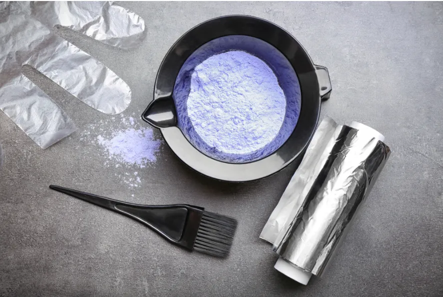 Nguyên tắc pha thuốc dặm màu nhuộm cách chân tóc theo tỉ lệ chuẩn