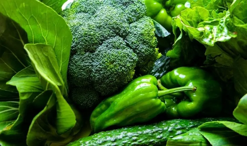 Xây dựng chế độ ăn giàu dinh dưỡng để bổ sung chất cần thiết cho tóc