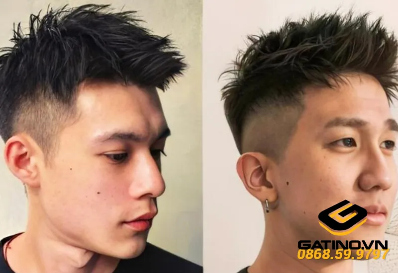 Người mẫu nam đang dùng đầu ngón tay vuốt và tạo lọn texture trên đỉnh tóc sau khi dùng sáp