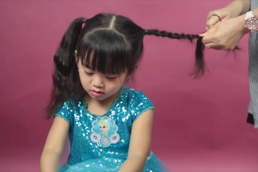 Kỹ thuật thắt bím tóc đều đặn, bước then chốt khi thực hiện cách búi tóc natra