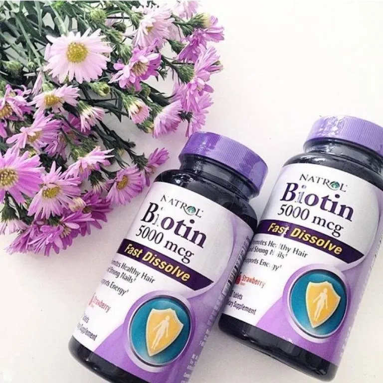 Viên uống Biotin chất lượng cao với hàm lượng 10000 mcg giúp hỗ trợ kích thích mọc tóc