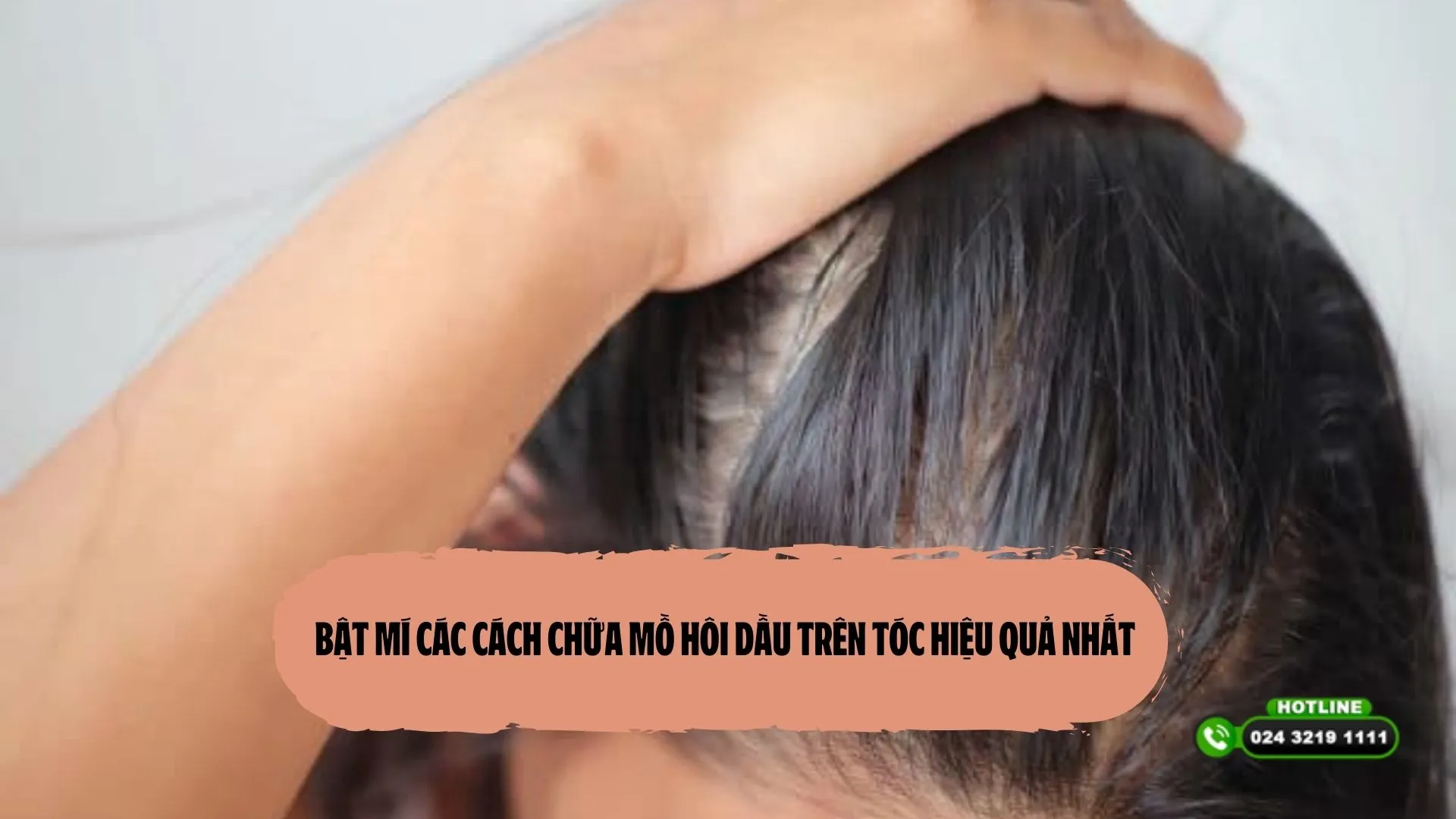 Hình ảnh minh họa mái tóc bết dính trước và sau khi được chăm sóc, tập trung vào kết quả suôn mượt