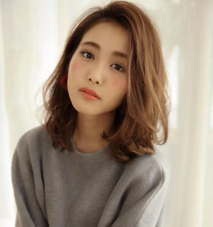 Phục hồi tóc khô xơ và rối bằng phương pháp dưỡng ẩm