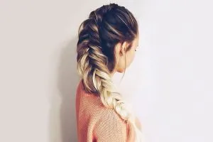 Thắt bím tóc đuôi sam cho tóc dày