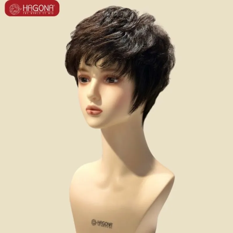 Tóc tomboy là kiểu tóc ngắn cá tính dành cho nữ giới, mang lại vẻ ngoài mạnh mẽ và hiện đại