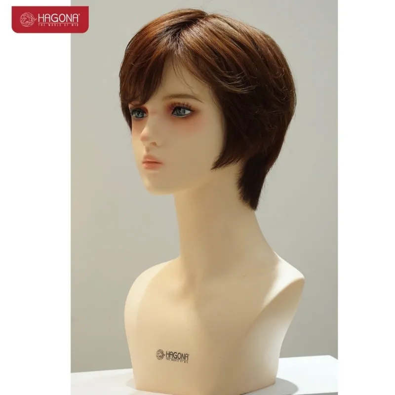 Tóc giả nữ tomboy mái chéo tạo điểm nhấn mạnh mẽ cho khuôn mặt, mang đến vẻ ngoài sắc sảo