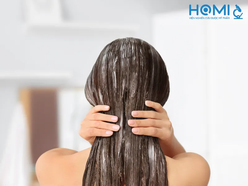 Hiệu quả dưỡng ẩm và phục hồi tóc vượt trội từ dầu xả tự làm từ nha đam