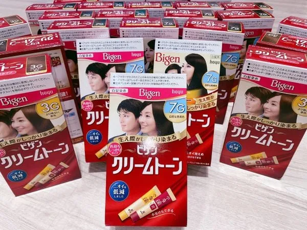 Thử ngay sản phẩm thuốc nhuộm tóc Bigen phủ bạc