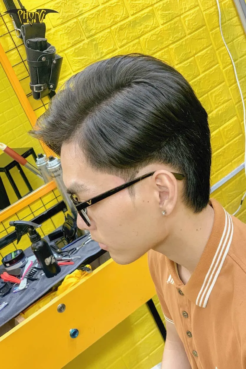 Hình ảnh minh họa cách làm thẳng tóc xoăn nam